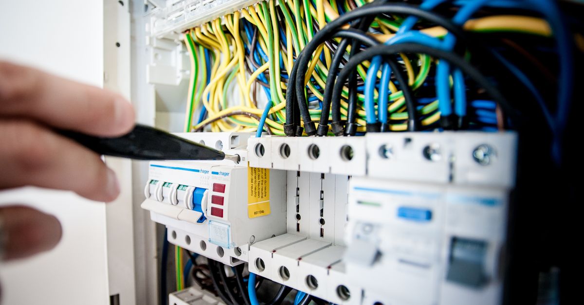 Essential Tools for Effective Fault Diagnosis in Electrical Systems