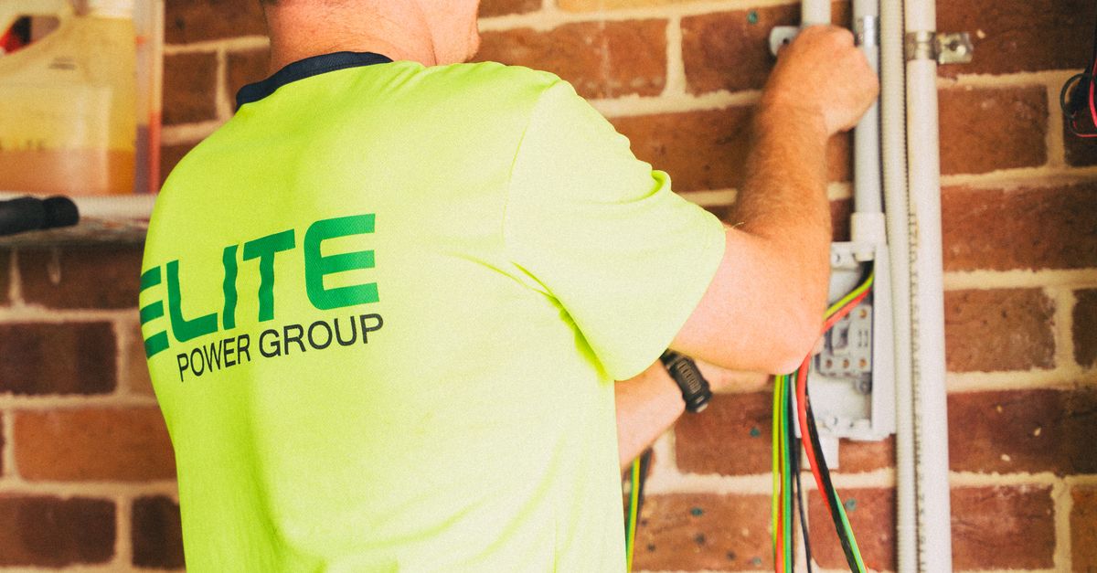 How to Choose Between Wired and Wireless Networking for Your Office