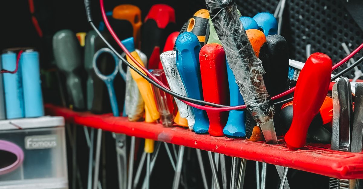 Signs Your Home Needs a Complete Rewiring